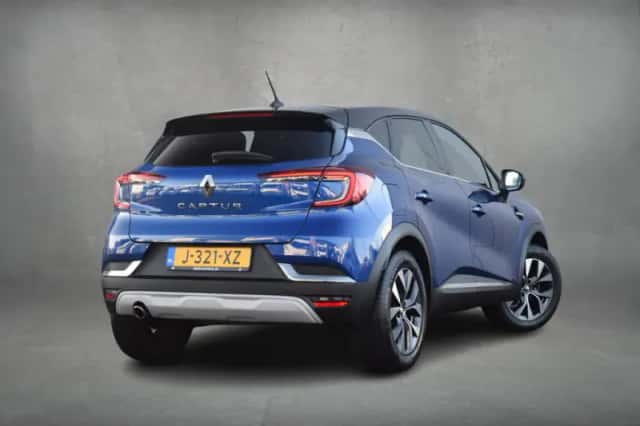 Renault Captur (2020) thumbnail 3