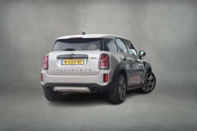 MINI Countryman (2021) thumbnail 3