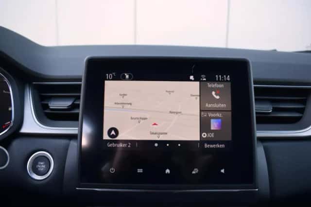 Renault Captur (2020) thumbnail 17