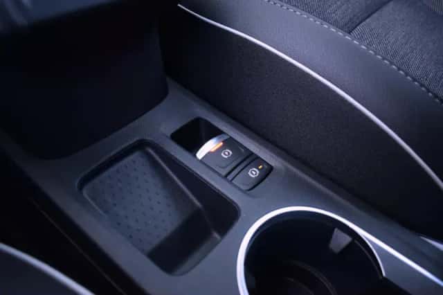 Renault Captur (2020) thumbnail 20