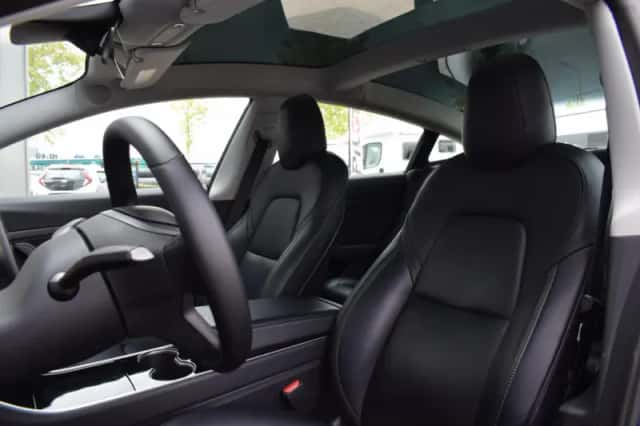 Tesla Model 3 (2019) thumbnail 5