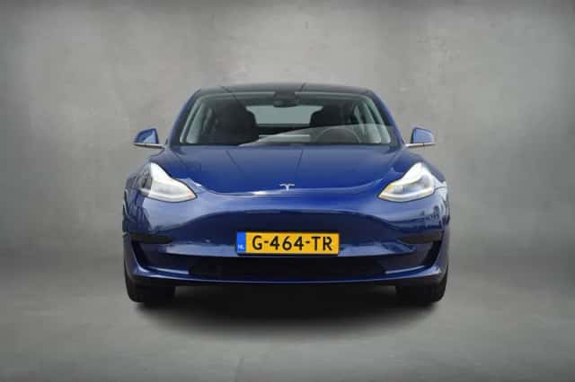 Tesla Model 3 (2019) thumbnail 8