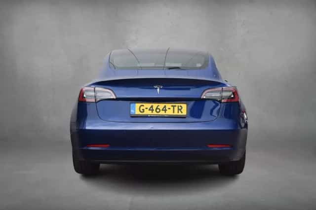 Tesla Model 3 (2019) thumbnail 9