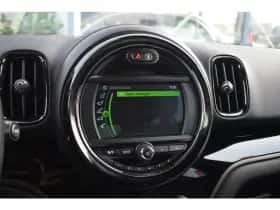 MINI Countryman (2019) thumbnail 16