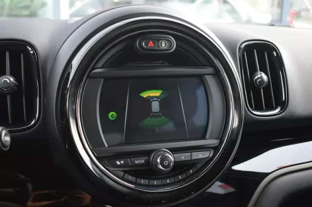 MINI Countryman (2019) thumbnail 17