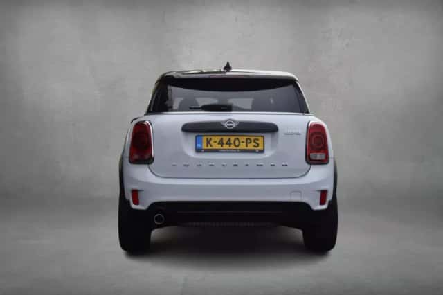 MINI Countryman (2019) thumbnail 8