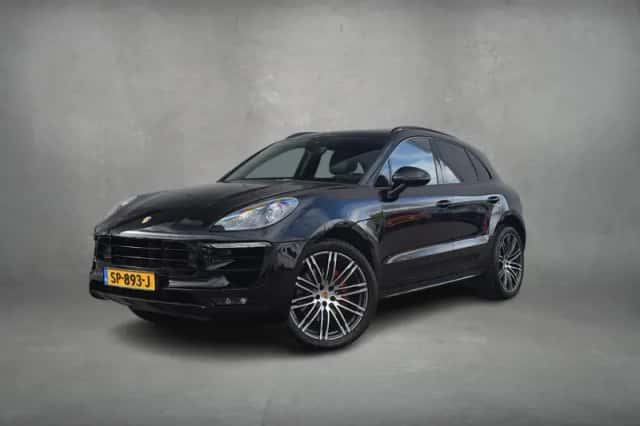 Porsche Macan (2018) thumbnail 2
