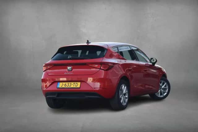 SEAT Leon (2020) thumbnail 3