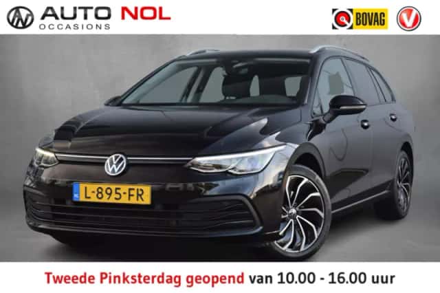 Volkswagen Golf (2021) thumbnail 1