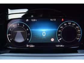 Volkswagen Golf (2021) thumbnail 15