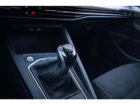 Volkswagen Golf (2021) thumbnail 19