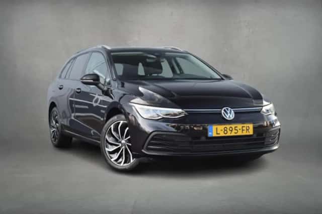 Volkswagen Golf (2021) thumbnail 26