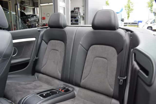 Audi A5 (2010) thumbnail 6