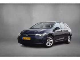 Volkswagen Golf (2021) thumbnail 2