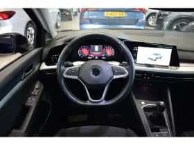 Volkswagen Golf (2021) thumbnail 17