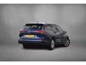 Volkswagen Golf (2021) thumbnail 3