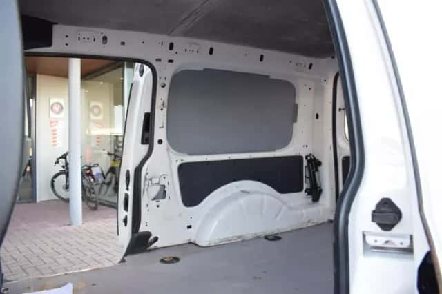 Volkswagen Caddy (2020) thumbnail 6