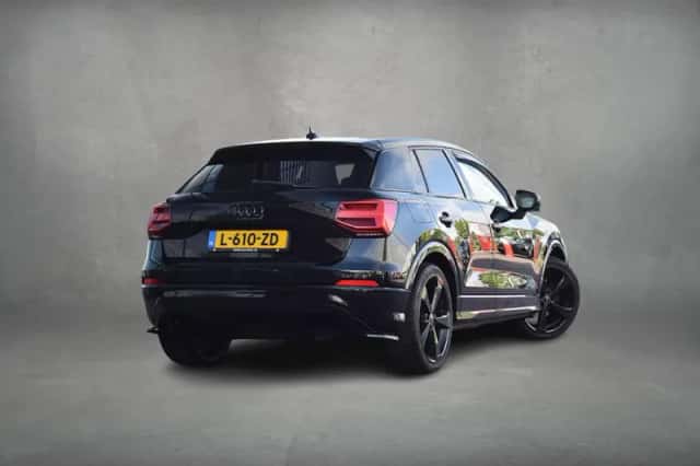 Audi Q2 (2017) thumbnail 3