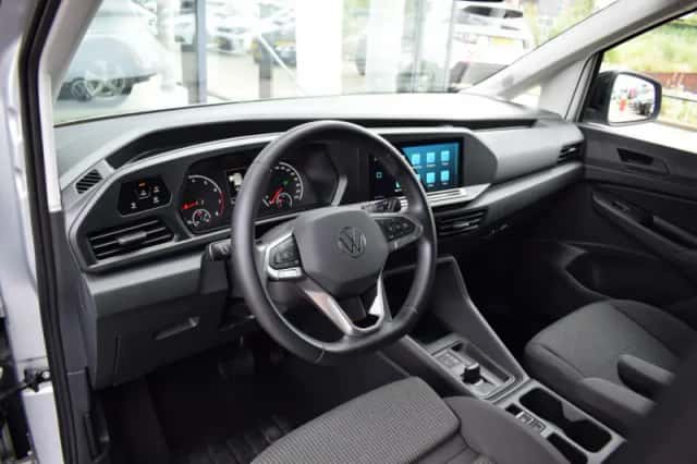 Volkswagen Caddy (2023) thumbnail 4