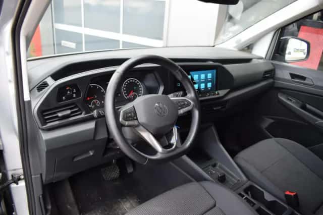 Volkswagen Caddy (2023) thumbnail 4