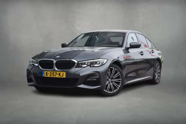 BMW 3-Serie (2019) thumbnail 2