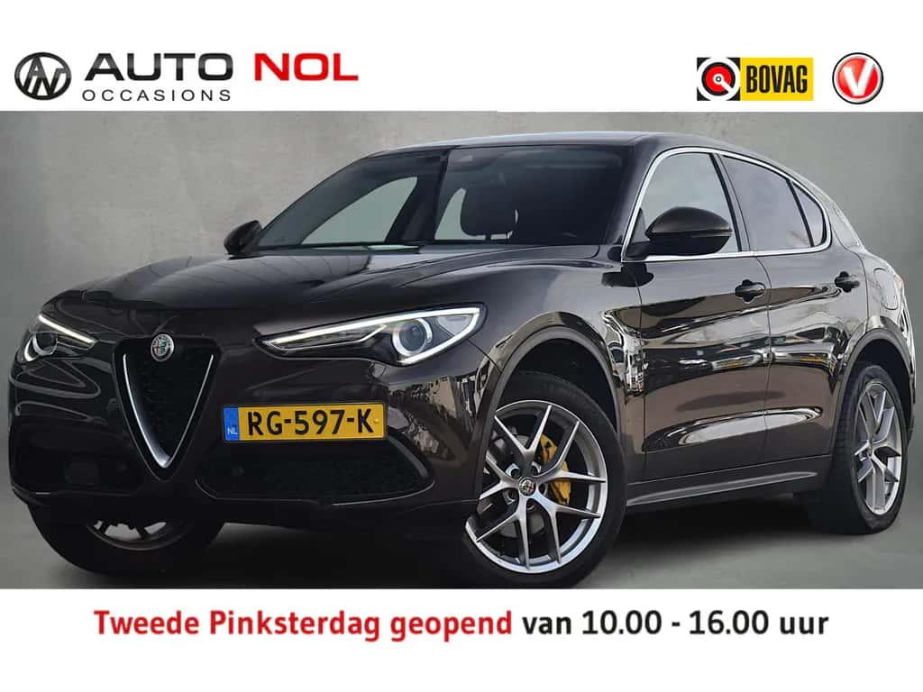 Alfa Romeo Stelvio (2017) — foto 1