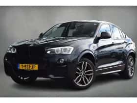 BMW X4 (2017) thumbnail 11
