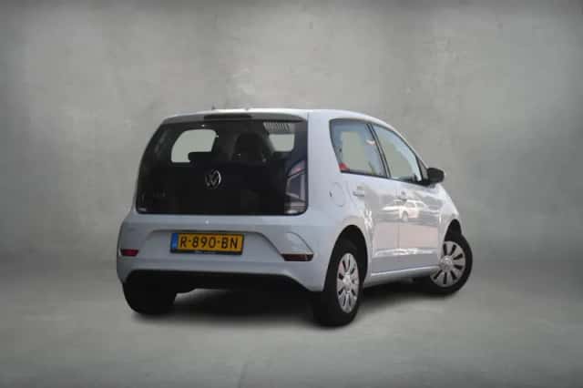 Volkswagen Up! (2022) thumbnail 3