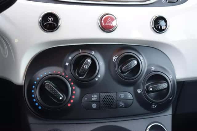 Fiat 500 (2017) thumbnail 17