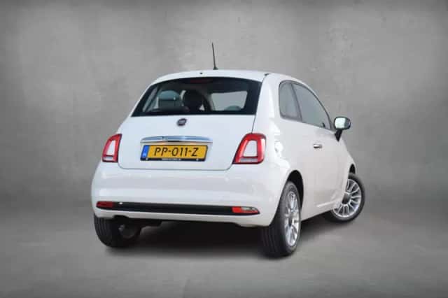 Fiat 500 (2017) thumbnail 3