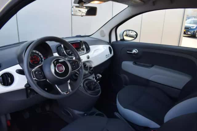 Fiat 500 (2017) thumbnail 4