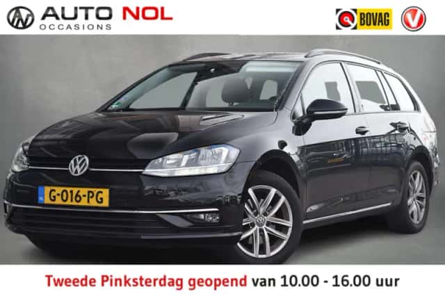 Volkswagen Golf (2018) thumbnail 1