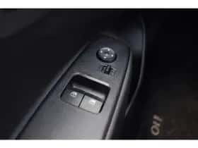 Hyundai i10 (2021) thumbnail 24