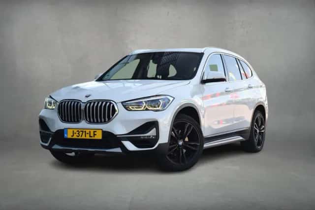 BMW X1 (2020) thumbnail 2