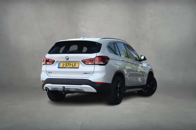 BMW X1 (2020) thumbnail 3