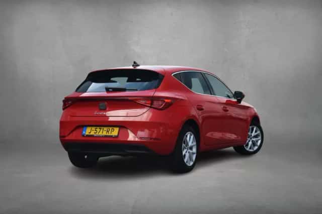 SEAT Leon (2020) thumbnail 3