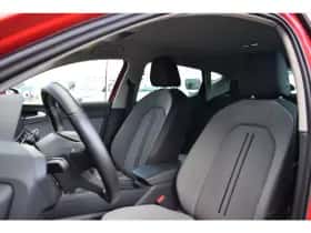 SEAT Leon (2020) thumbnail 5