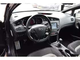Kia Cee'd (2018) thumbnail 4