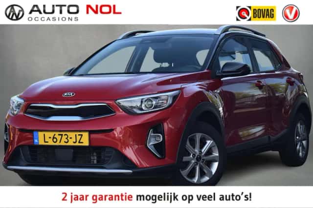 Kia Stonic (2021) thumbnail 1