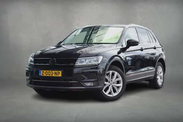 Volkswagen Tiguan (2018) thumbnail 2