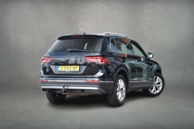 Volkswagen Tiguan (2018) thumbnail 3