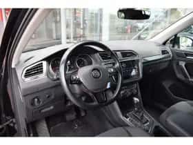 Volkswagen Tiguan (2018) thumbnail 4
