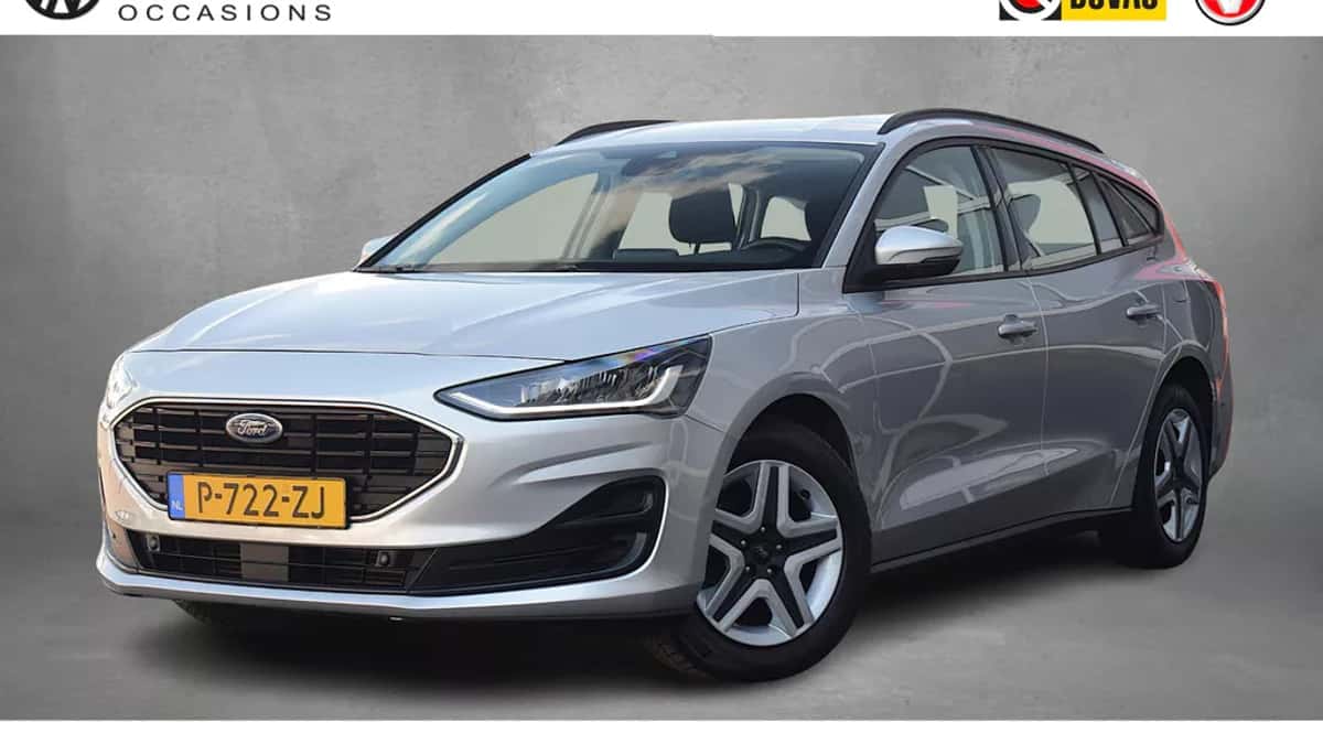 Ford Focus (2022) — foto 1