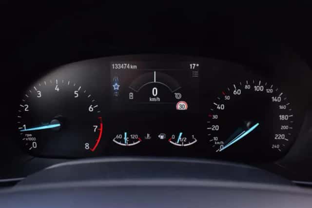 Ford Focus (2022) thumbnail 14