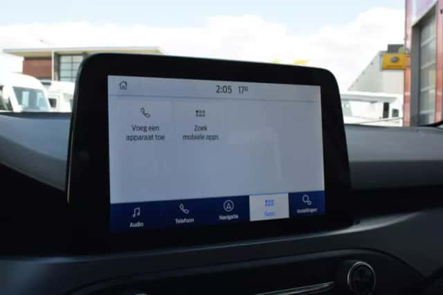 Ford Focus (2022) thumbnail 15