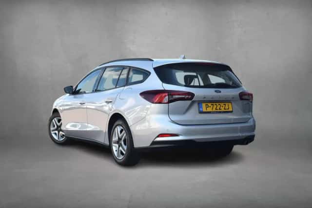 Ford Focus (2022) thumbnail 23