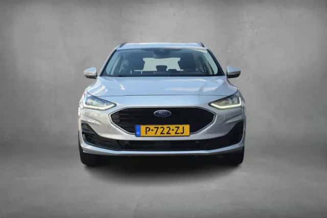 Ford Focus (2022) thumbnail 8