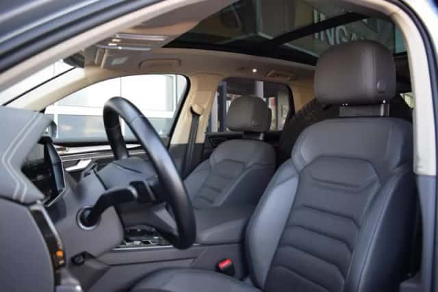 Volkswagen Touareg (2020) thumbnail 5