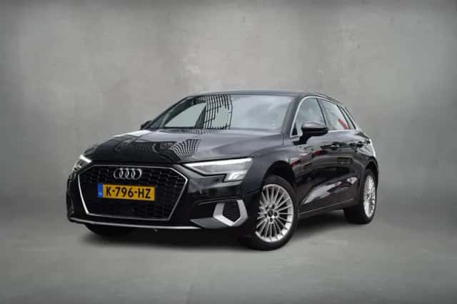 Audi A3 (2021) thumbnail 2