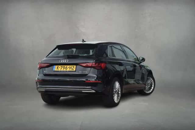 Audi A3 (2021) thumbnail 3